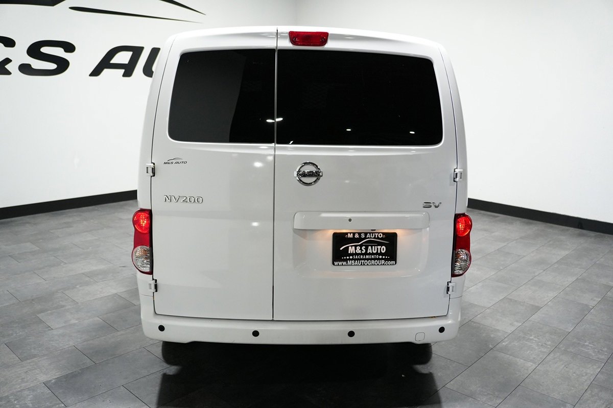 Used 2020 Nissan NV200 SV w/ Back Door Glass Package image 9