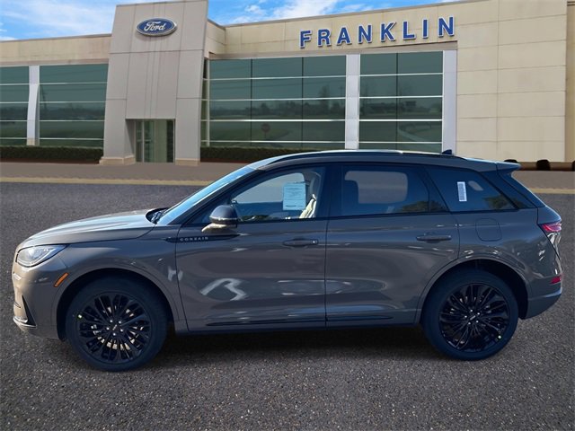 New 2026 Lincoln Corsair Premiere image 4