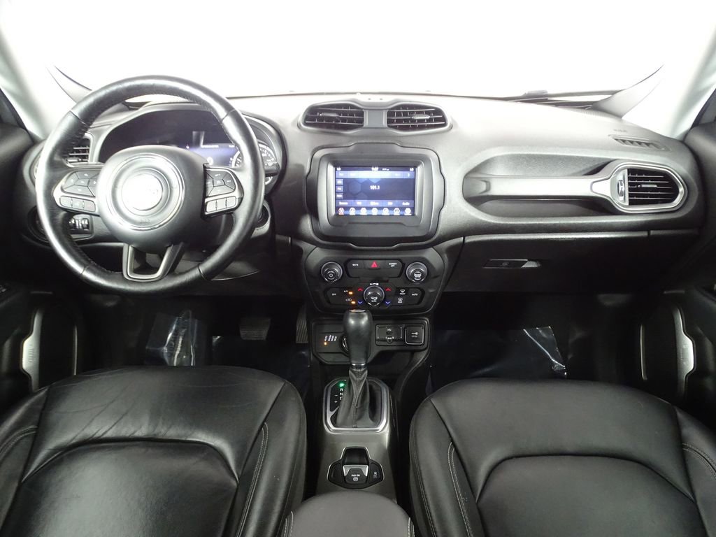 Used 2018 Jeep Renegade Limited image 29