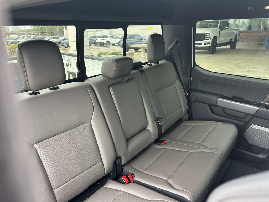 New 2025 Ford F150 Lariat w/ Equipment Group 502A High image 39
