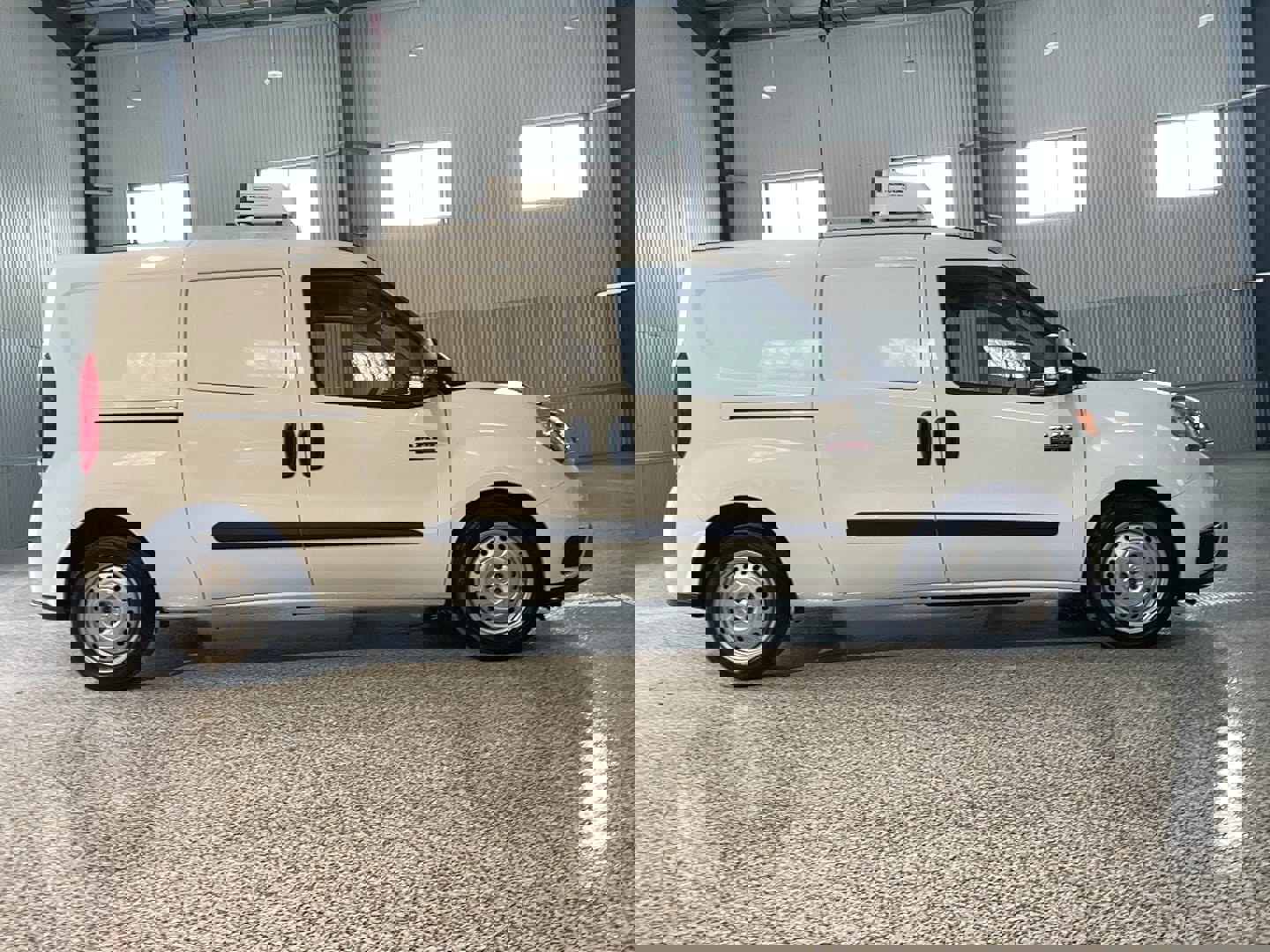 Used 2022 RAM ProMaster City Tradesman image 4