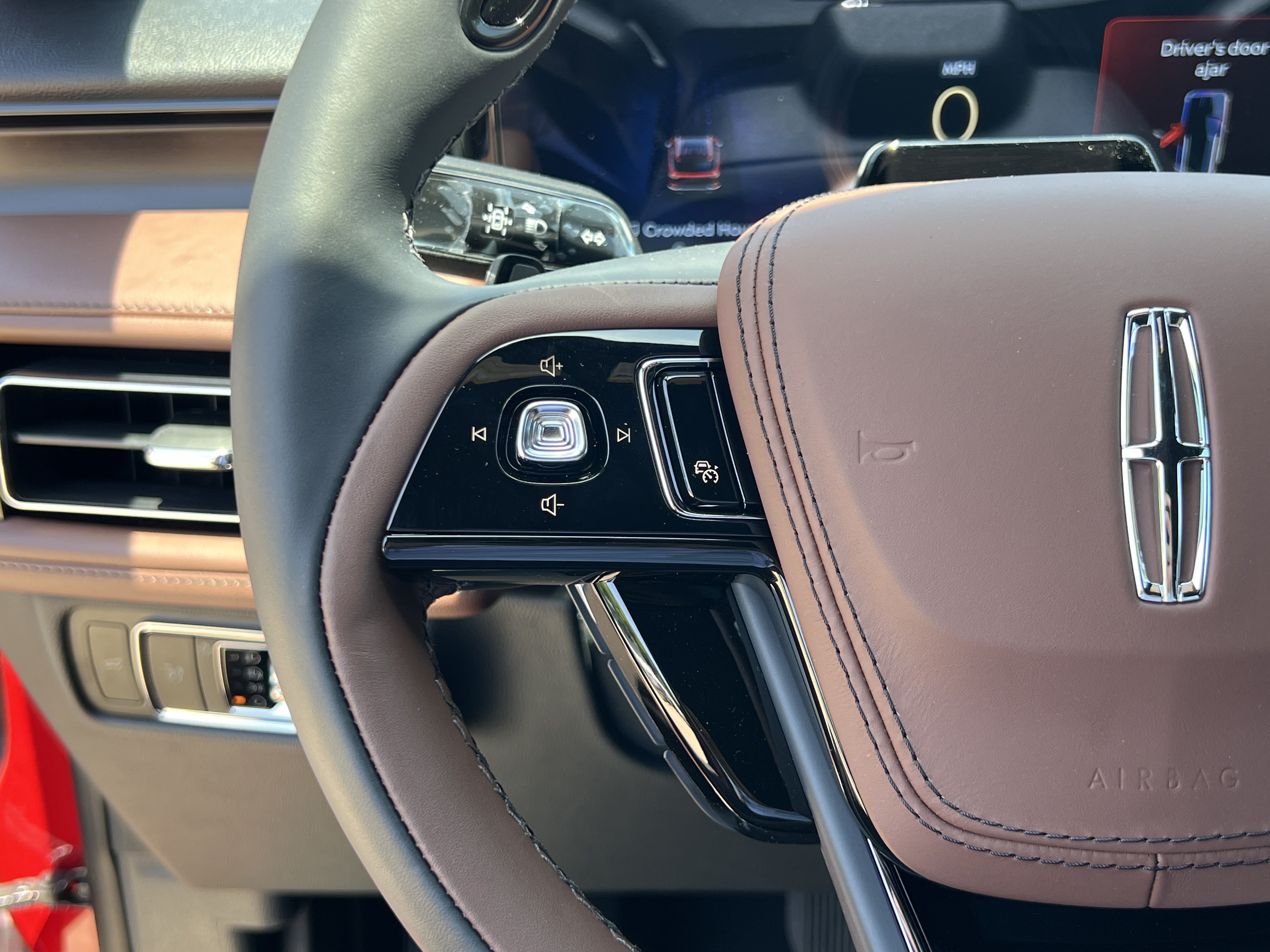 New 2026 Lincoln Aviator Reserve AWD/4WD image 11