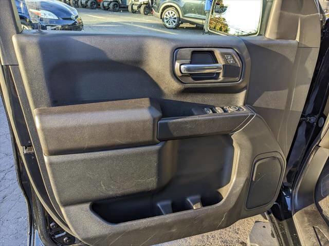 Used 2022 Chevrolet Silverado 1500 Custom image 11