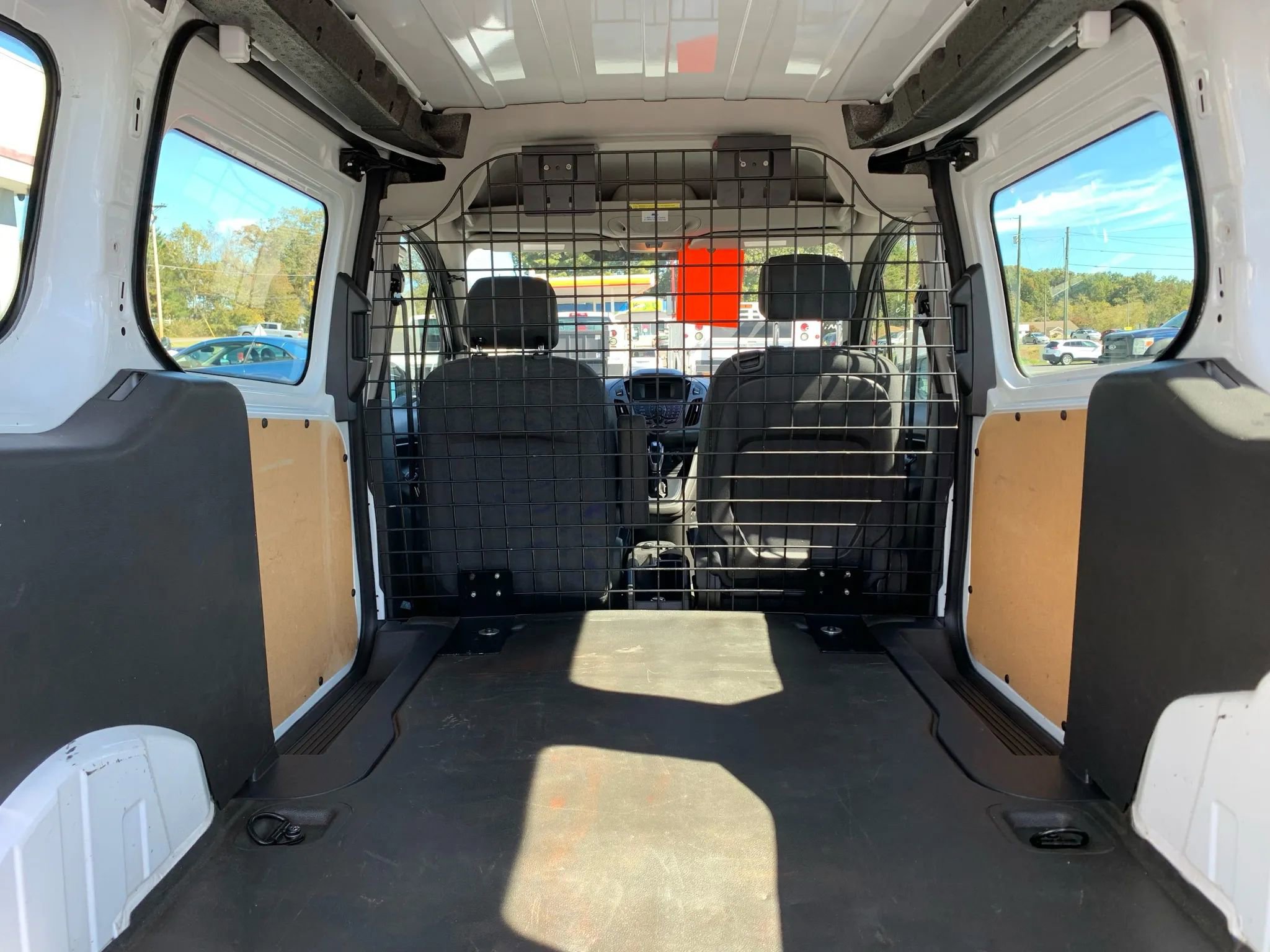 Used 2016 Ford Transit Connect XL image 29