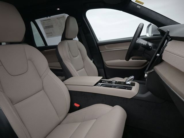 New 2026 Volvo XC90 B6 Ultra w/ Lounge Package image 36