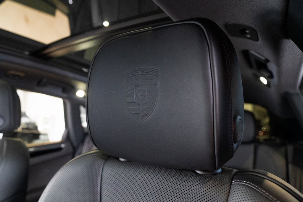 New 2026 Porsche Macan S image 6