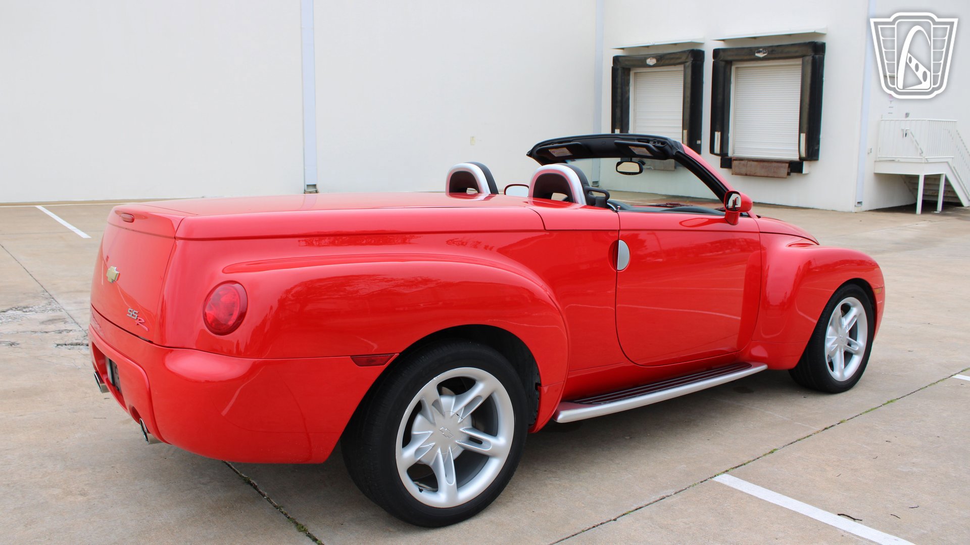 Used 2004 Chevrolet SSR w/ Preferred Equipment Group RWD image 30