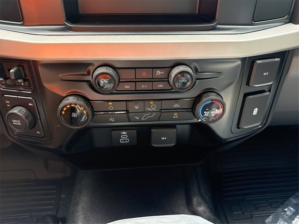 New 2026 Ford F250 XL w/ Snow Plow Prep Package image 20