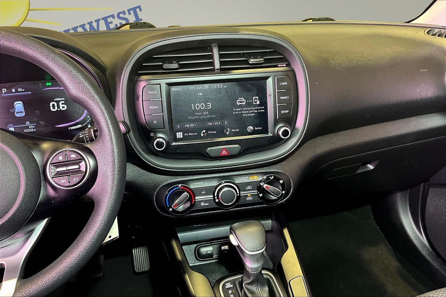 Used 2023 Kia Soul LX w/ Option Group 015 FWD image 10