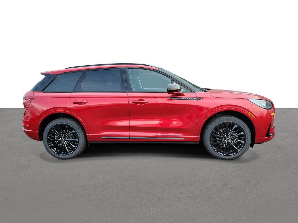 New 2026 Lincoln Corsair Premiere image 3