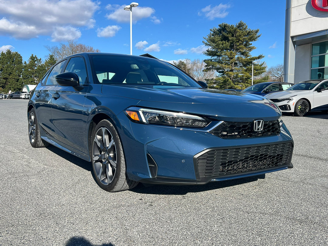 Used 2025 Honda Civic Sport image 9