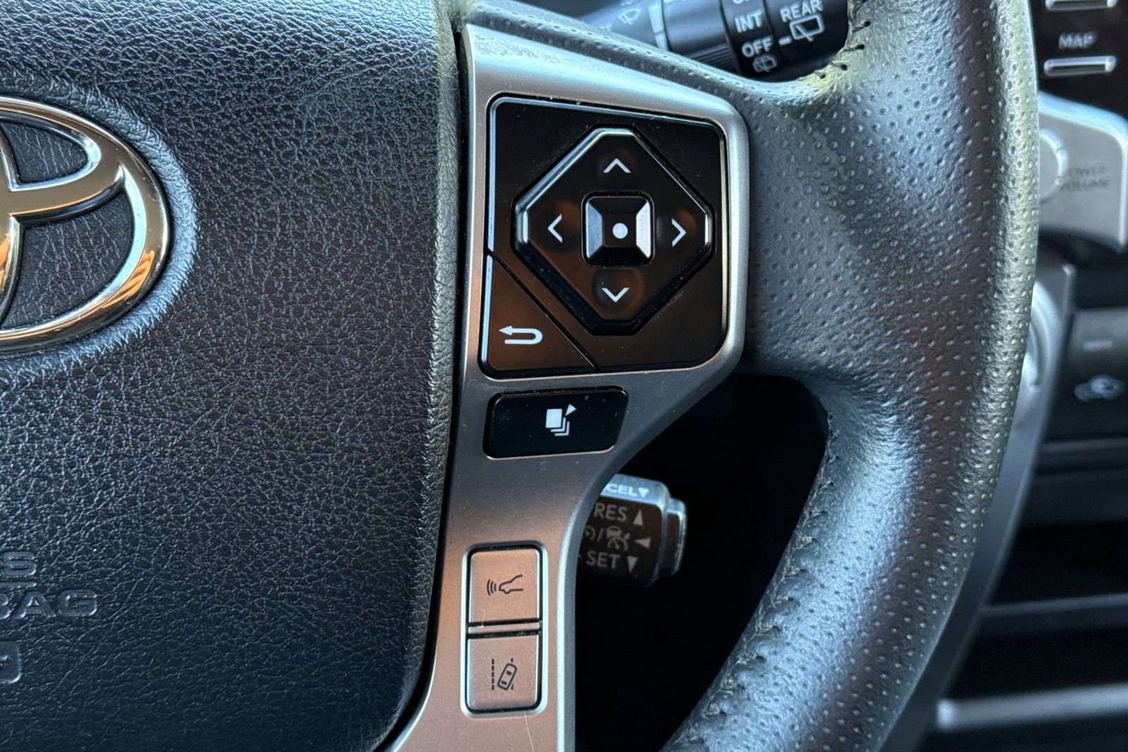 Used 2021 Toyota 4Runner Trail Special Edition image 32