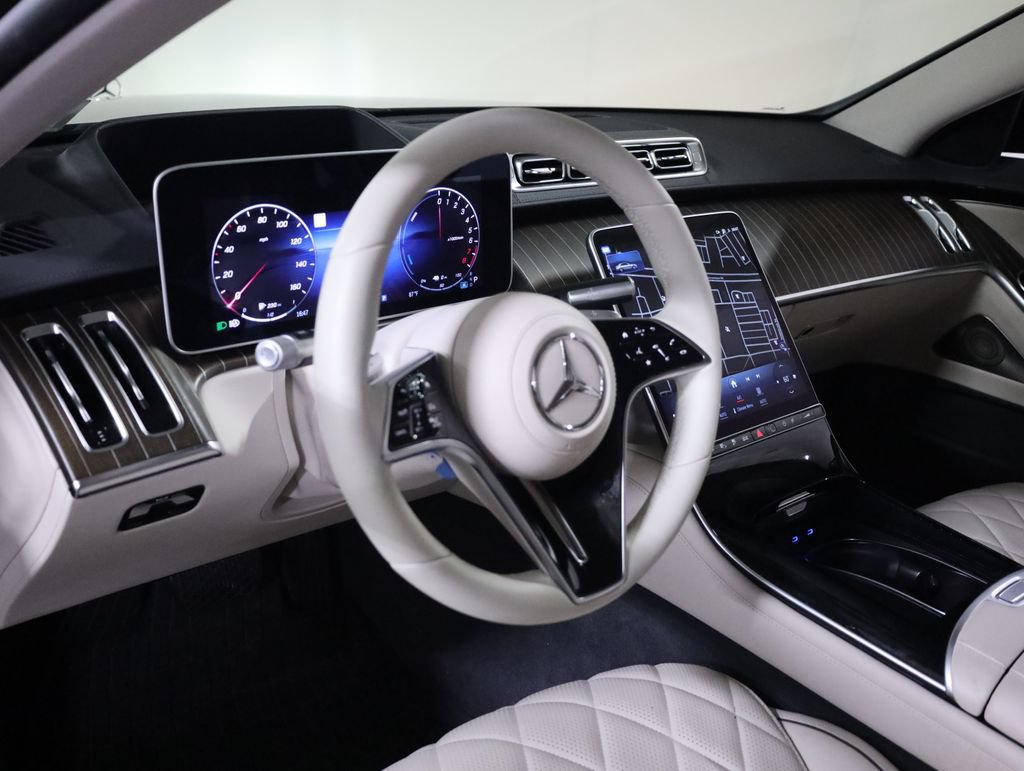 Certified 2023 Mercedes-Benz S 580e 4MATIC Sedan image 31