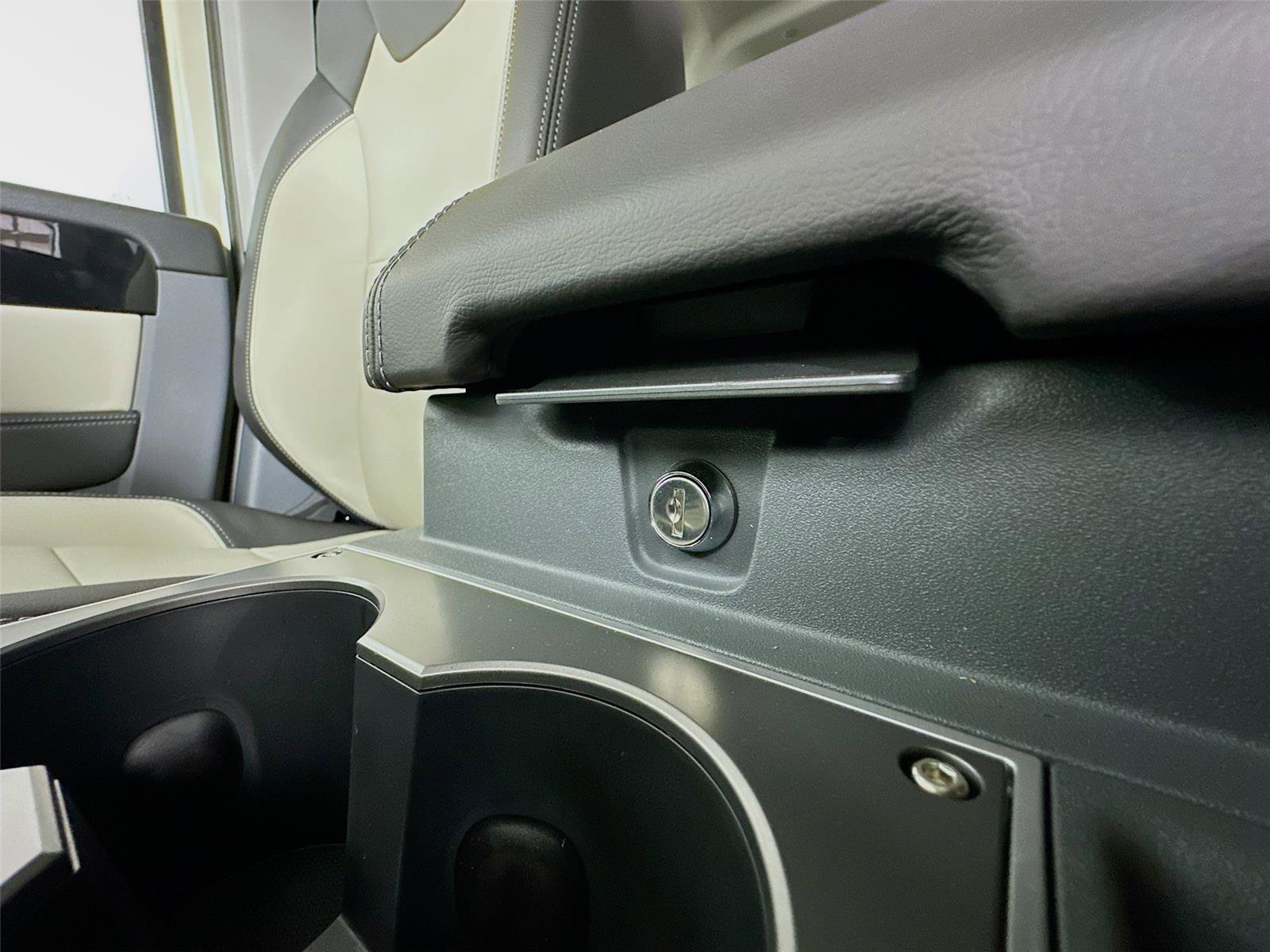 New 2025 INEOS Grenadier Fieldmaster Edition image 29