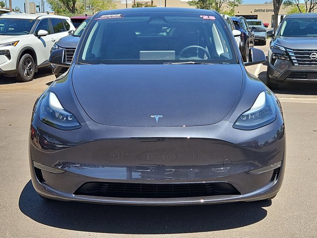 Used 2025 Tesla Model Y Long Range AWD/4WD image 2