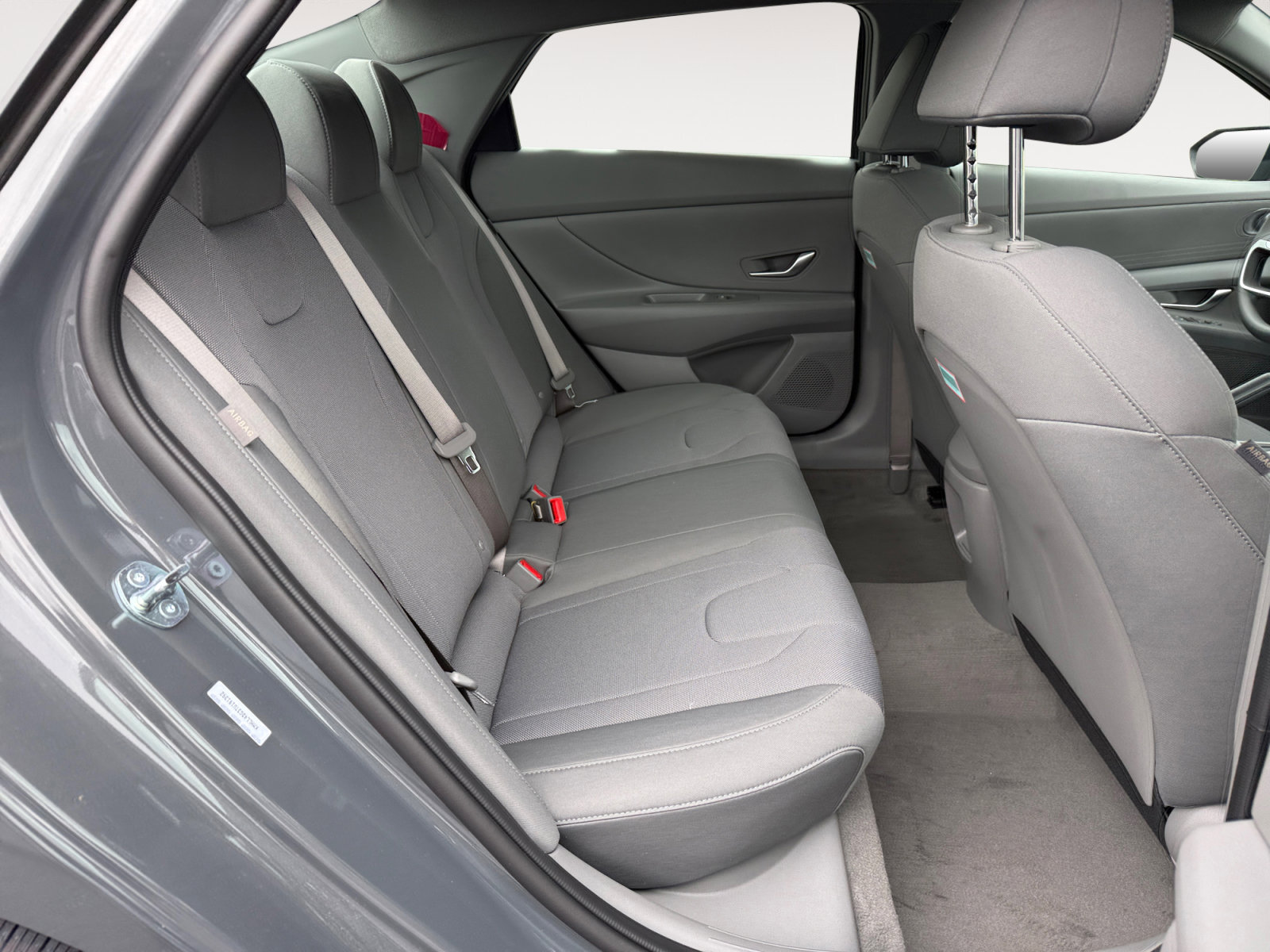 New 2026 Hyundai Elantra SE FWD image 18