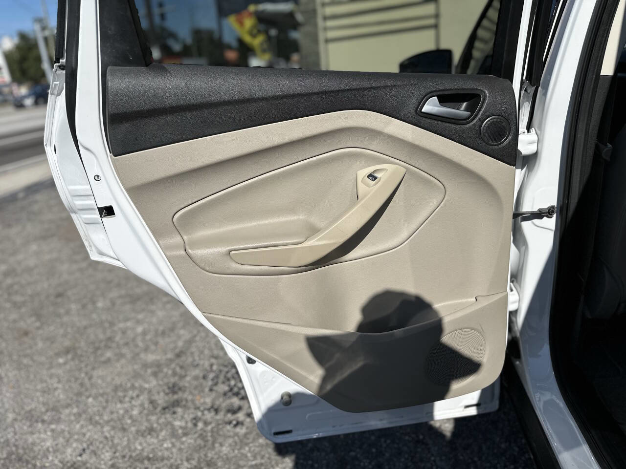 Used 2015 Ford Escape SE w/ Equipment Group 201A image 19