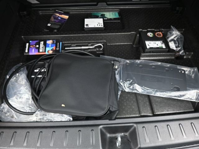 Used 2024 Mercedes-Benz EQB 250+ image 16