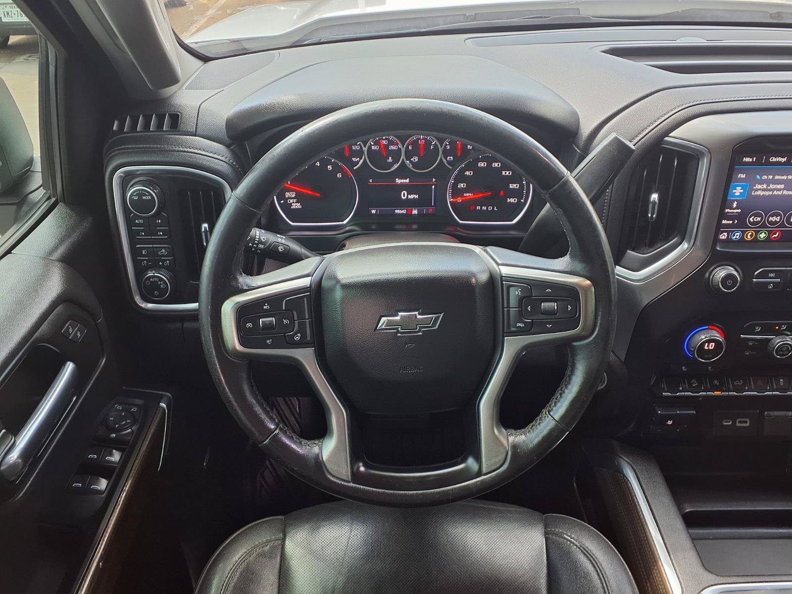Used 2021 Chevrolet Silverado 1500 LT Trail Boss w/ Convenience Package II AWD/4WD image 17