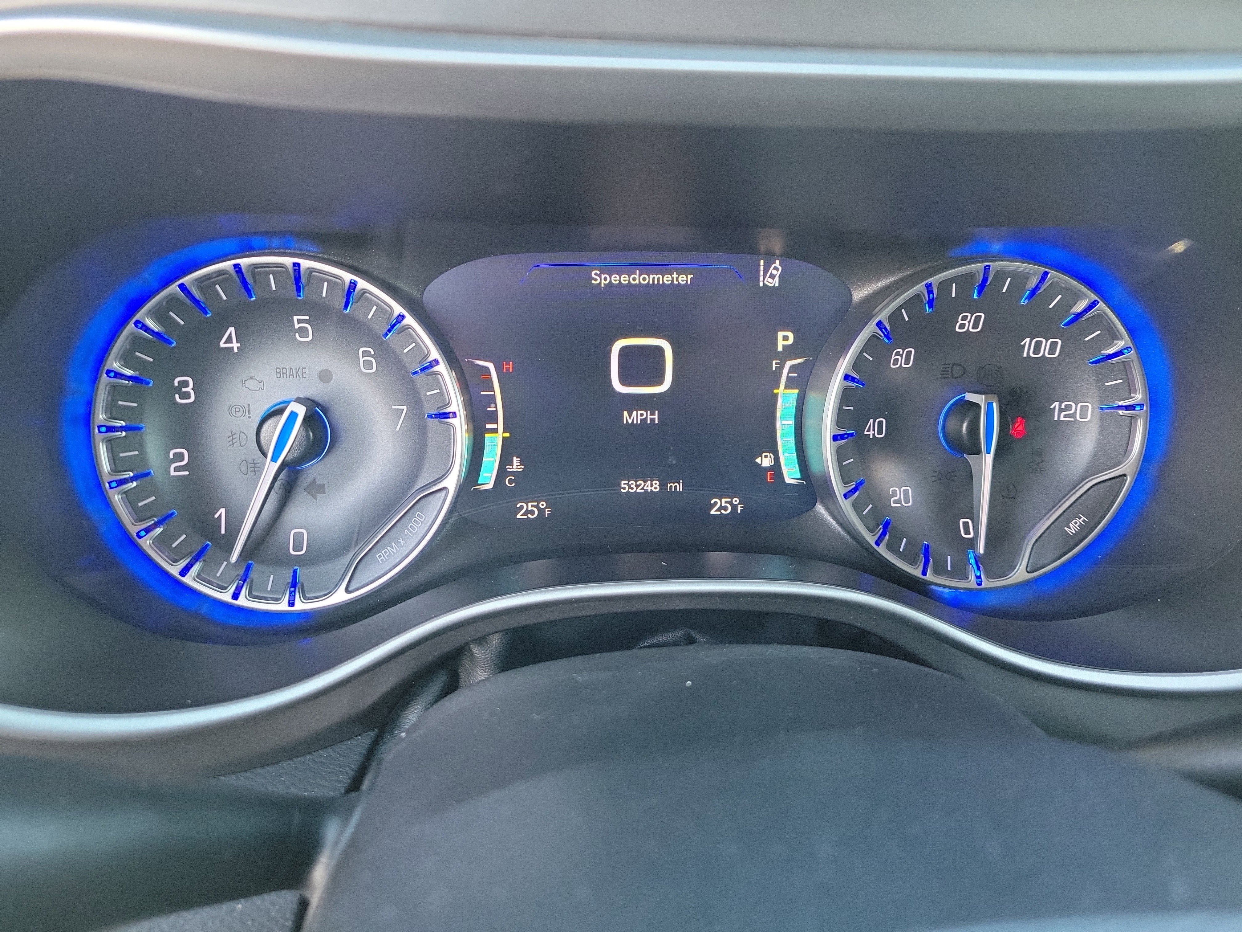 Used 2024 Chrysler Pacifica Touring-L image 23