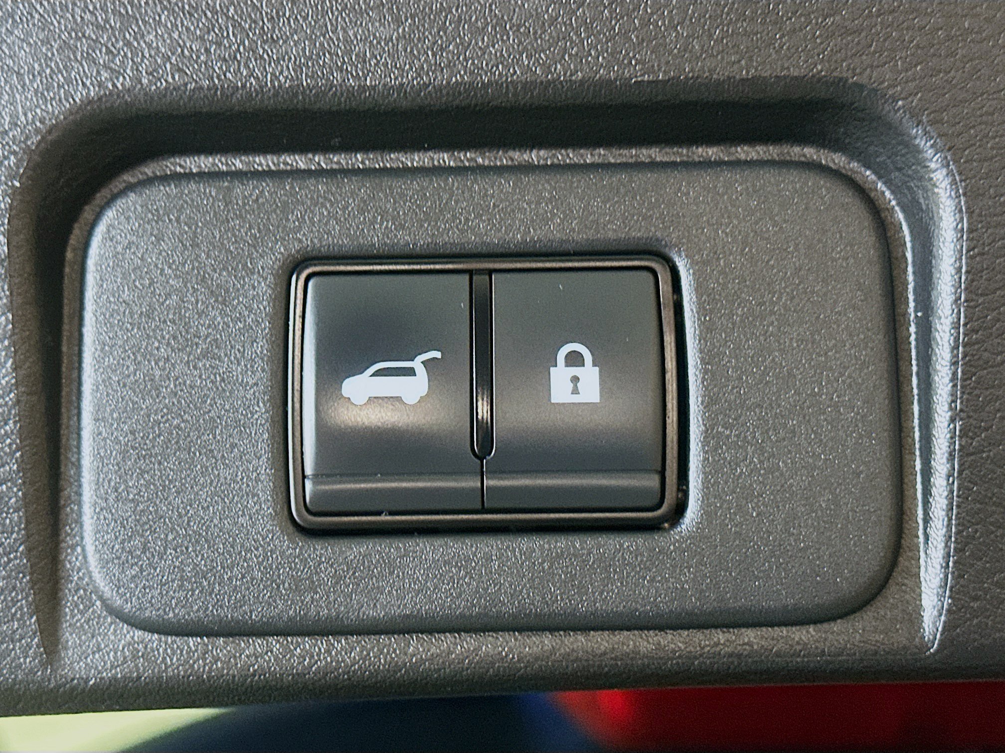 Used 2024 Nissan Rogue SV AWD/4WD image 28