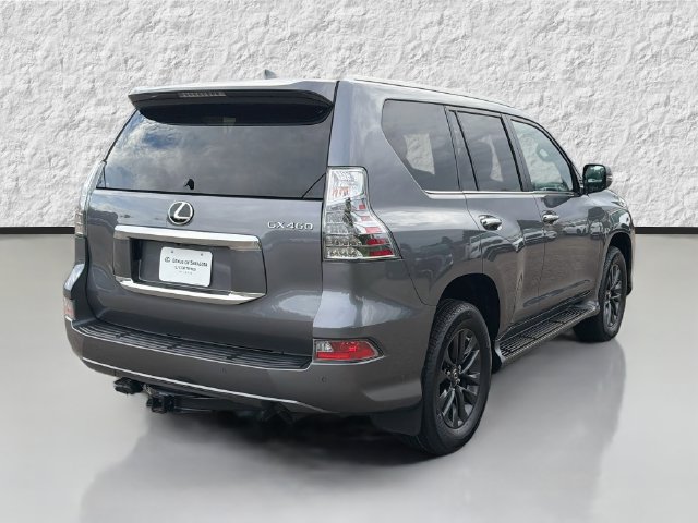 Used 2023 Lexus GX 460 Premium w/ Premium Package AWD/4WD image 3