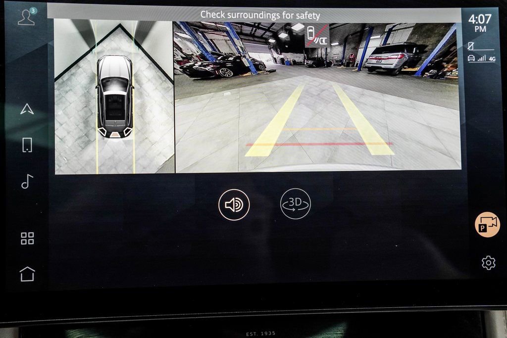 Used 2021 Jaguar F-PACE SVR image 28