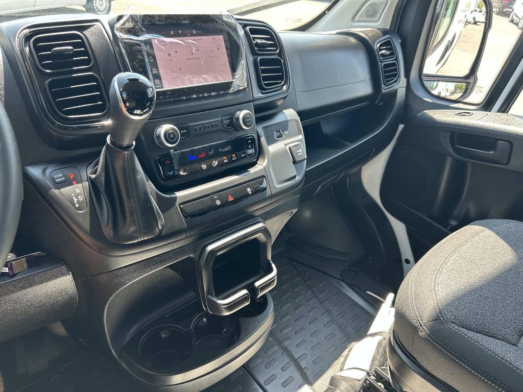 Used 2025 RAM ProMaster 2500 image 23