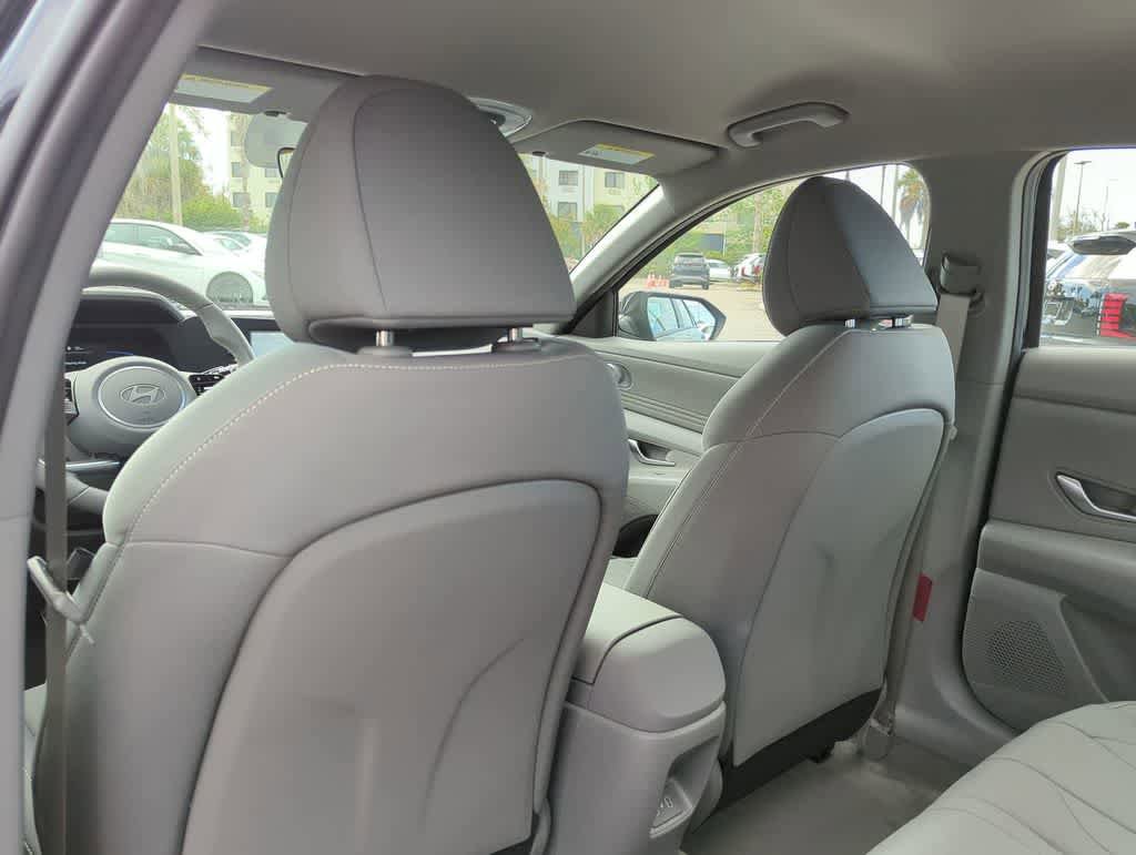 New 2026 Hyundai Elantra Sport w/ Cargo Package FWD image 19