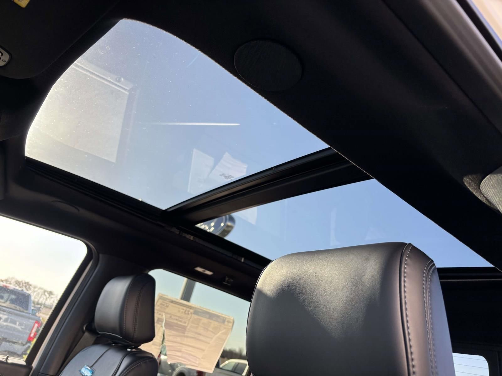 New 2025 Ford F150 Platinum w/ Equipment Group 702A High image 28