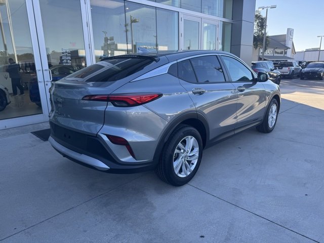 Used 2025 Buick Envista Preferred w/ Convenience I Package image 4