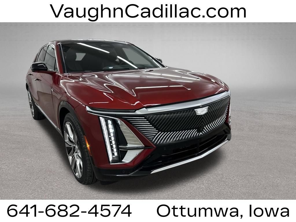 Certified 2025 Cadillac Lyriq Luxury w/ LPO, Floor Liner Package