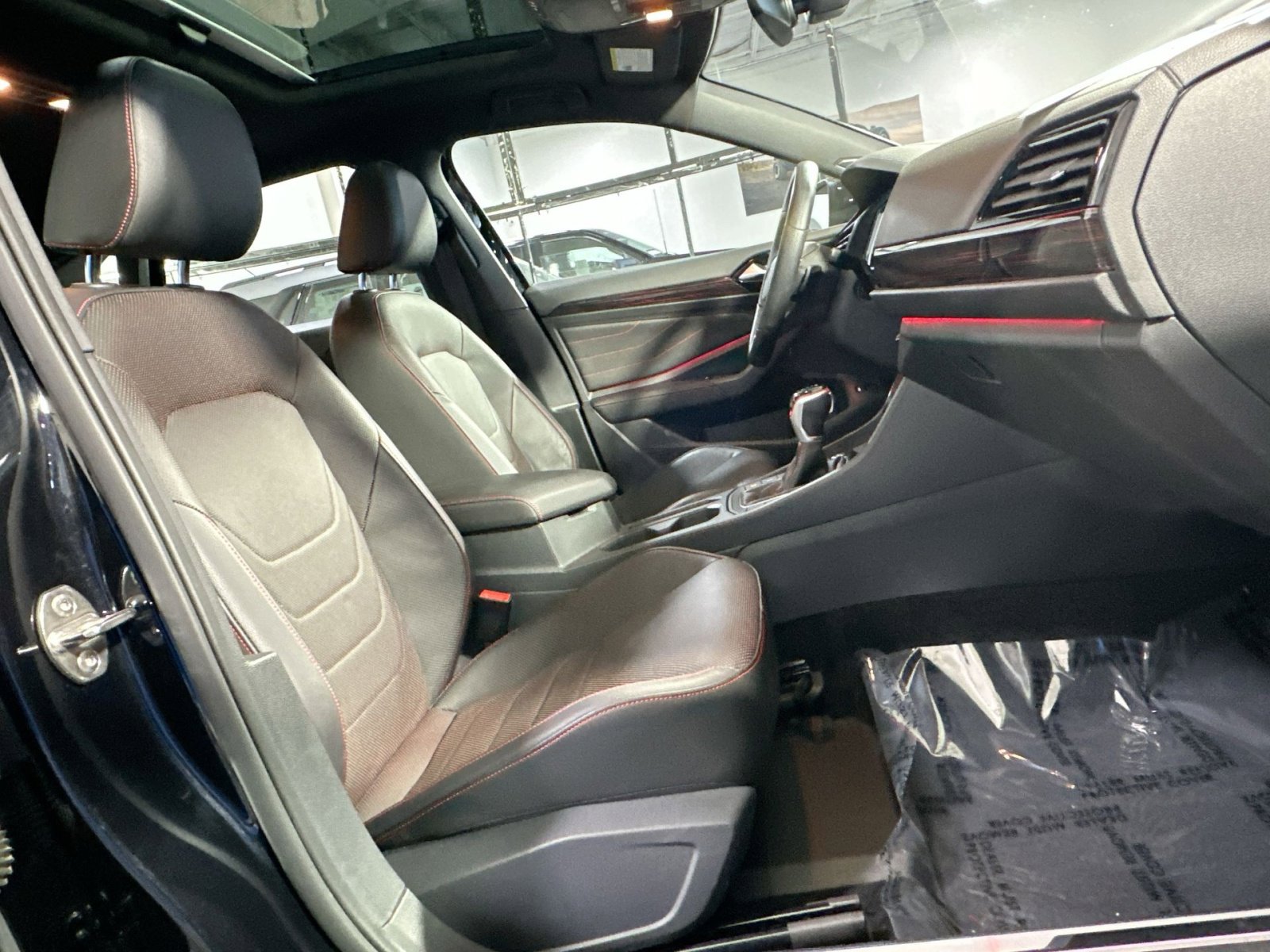 Used 2022 Volkswagen Jetta GLI Autobahn image 35