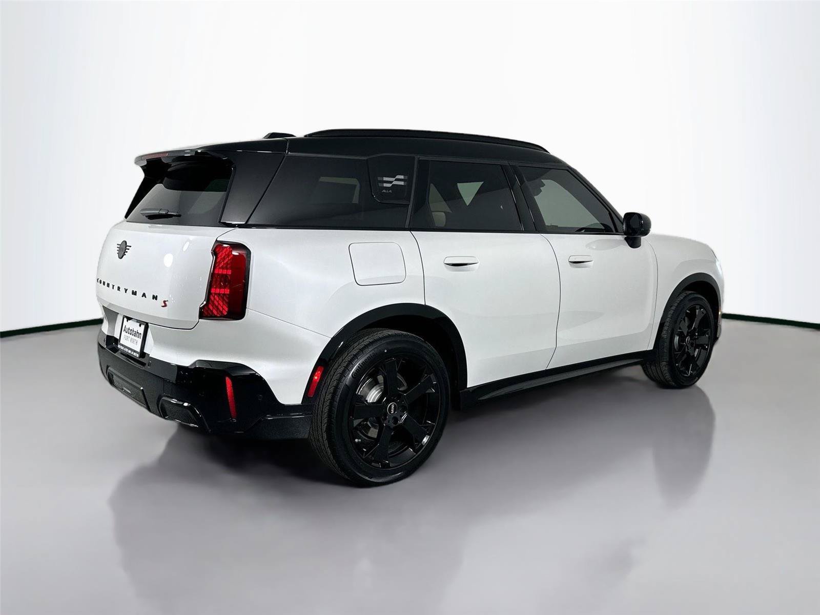 New 2026 MINI Cooper Countryman S w/ Comfort Package Max AWD/4WD image 5