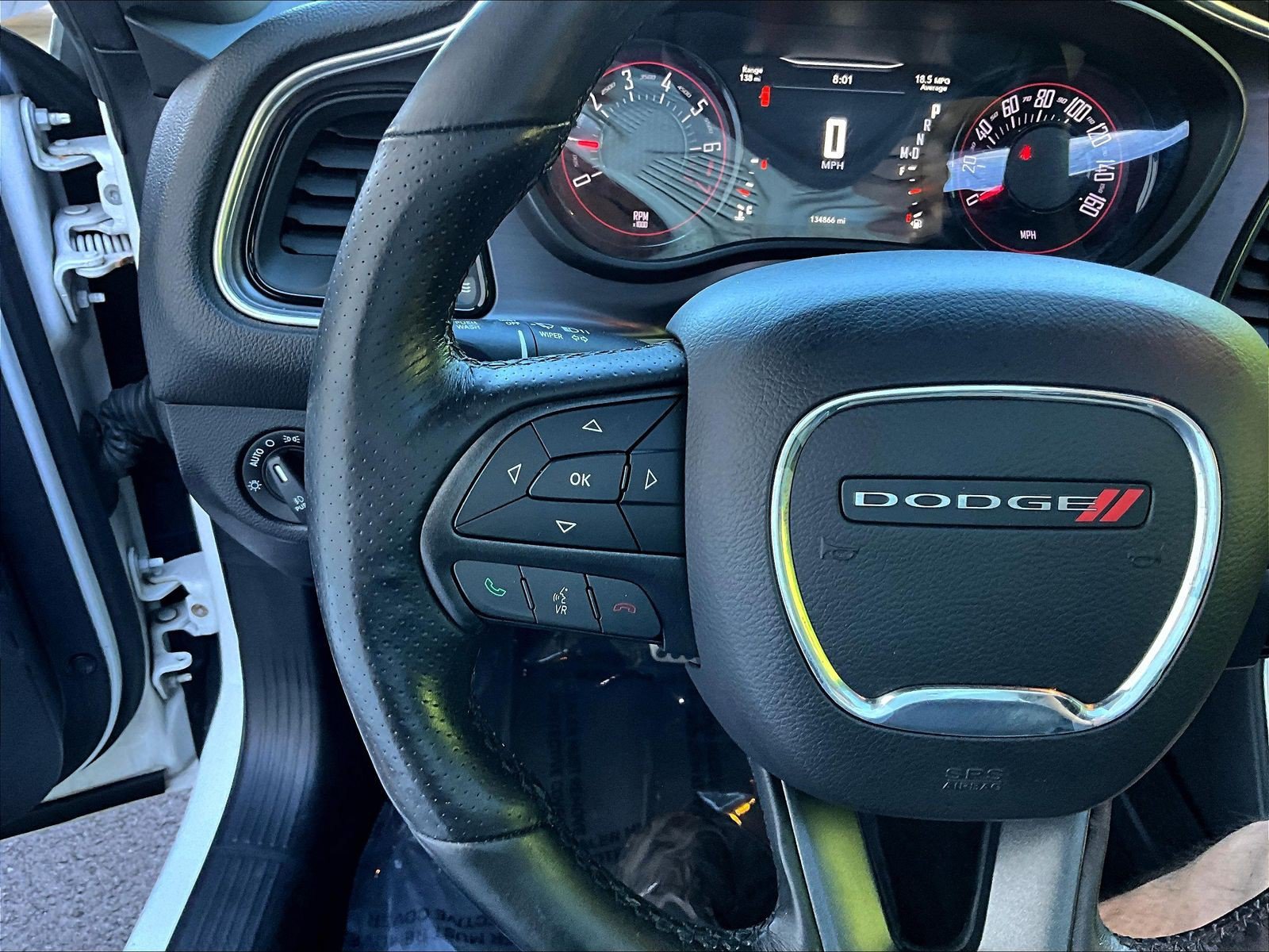 Used 2016 Dodge Challenger SXT Plus RWD image 7