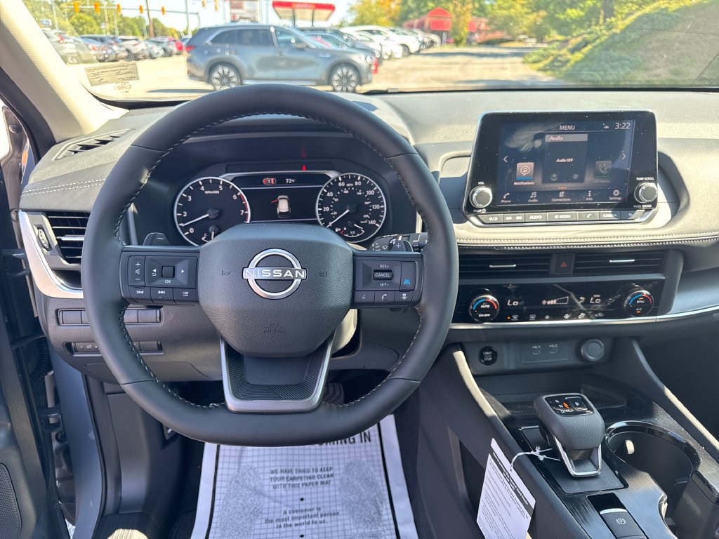 Certified 2026 Nissan Rogue SV AWD/4WD image 15