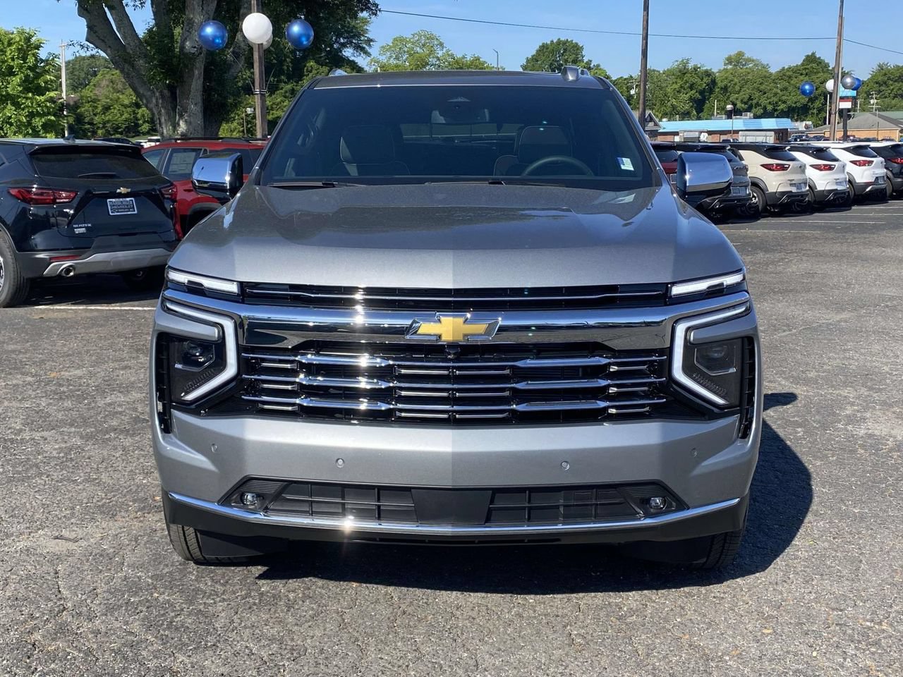 New 2026 Chevrolet Tahoe Premier w/ Sun And Tow Package AWD/4WD image 2