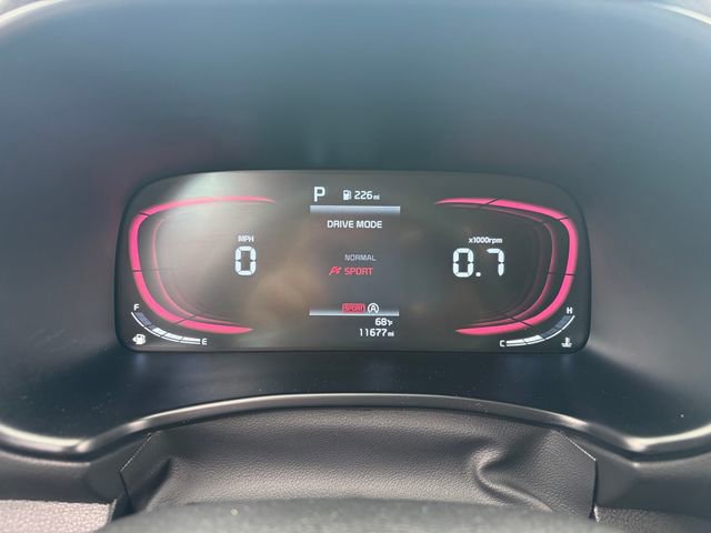 Used 2025 Kia Soul LX w/ LX Technology Package FWD image 19