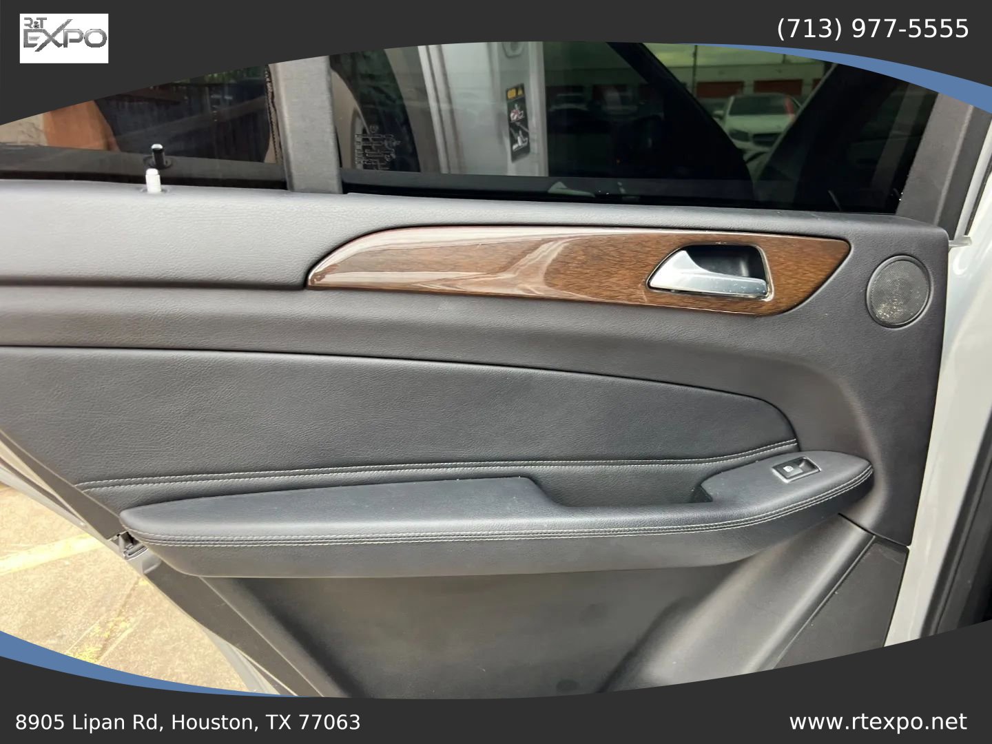 Used 2017 Mercedes-Benz GLS 450 4MATIC image 33