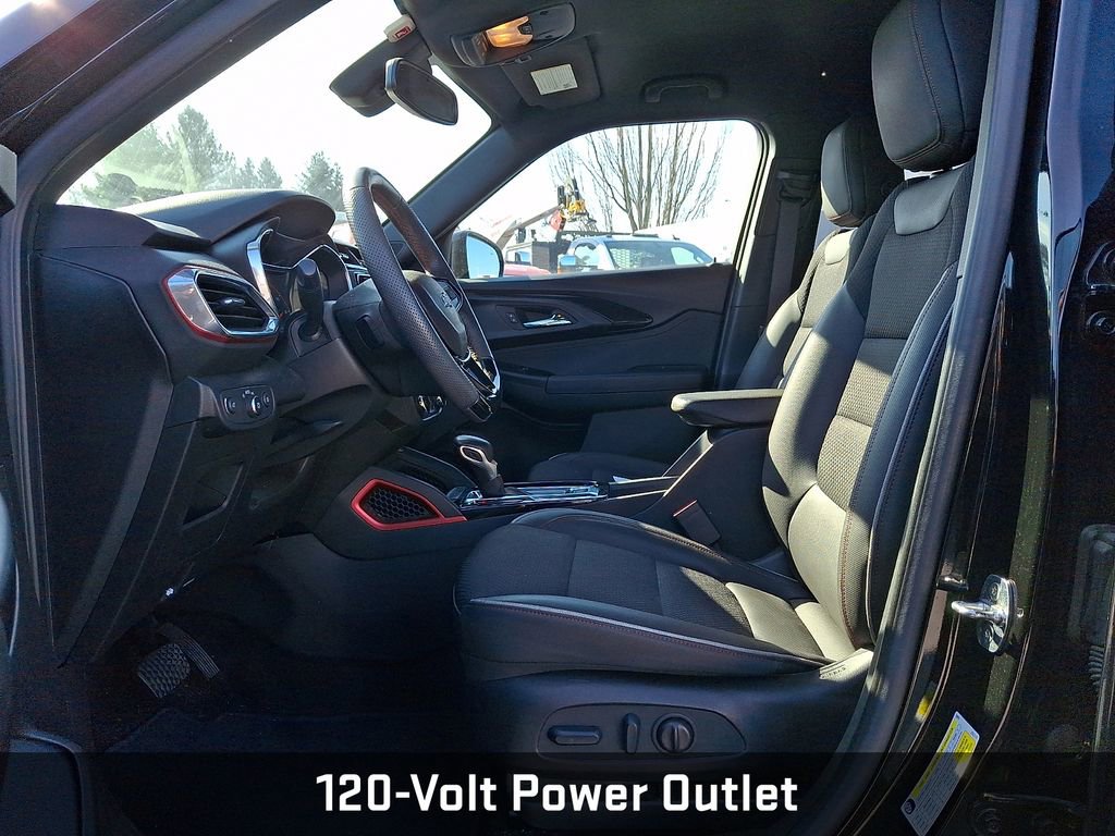 Used 2023 Chevrolet TrailBlazer RS w/ Convenience Package image 16