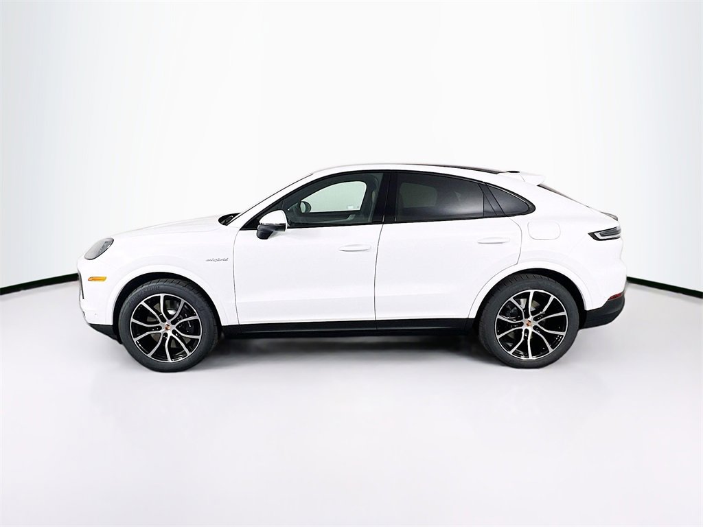 New 2026 Porsche Cayenne E-Hybrid Coupe image 2