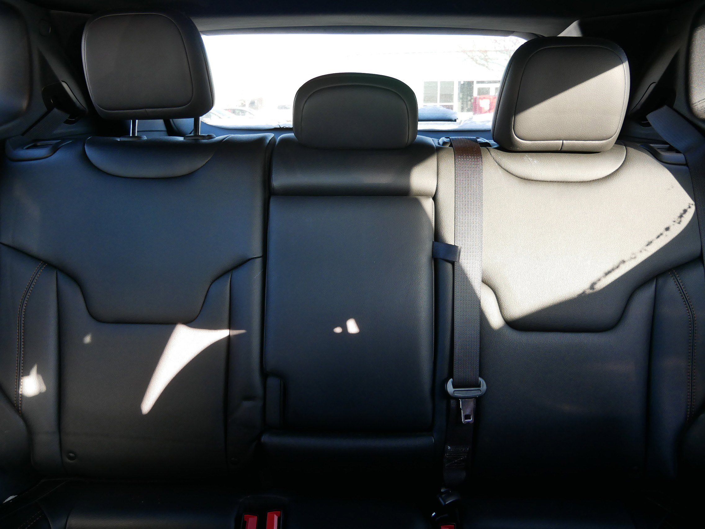 Used 2024 Jeep Compass Limited image 13