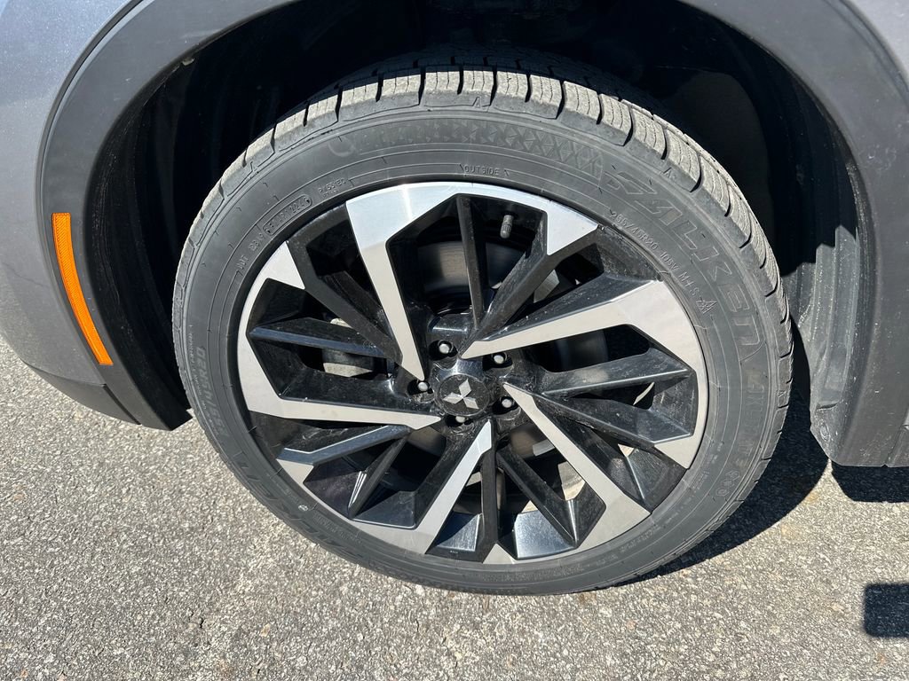 Used 2023 Mitsubishi Outlander SE AWD/4WD image 21