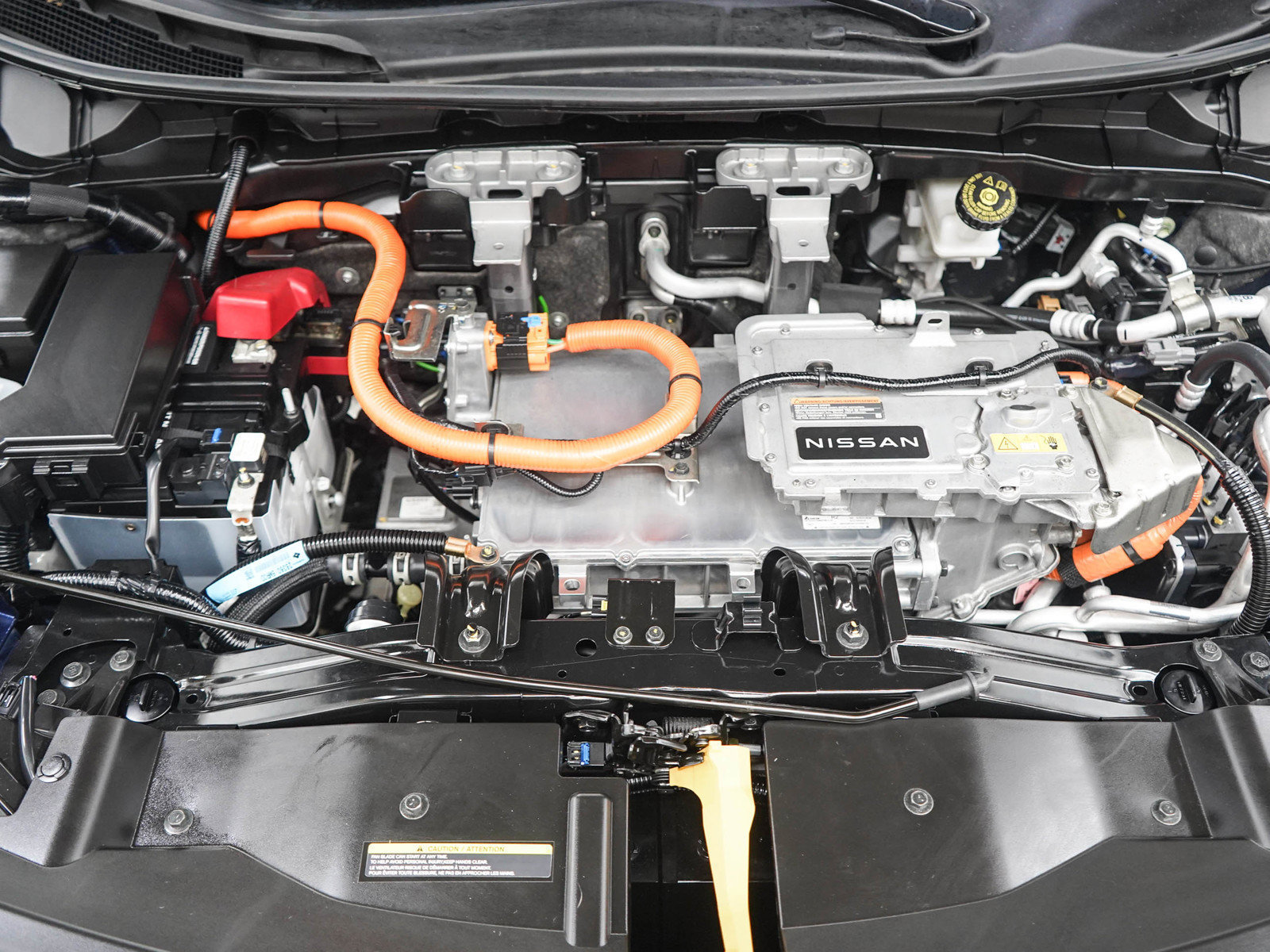 Used 2023 Nissan Ariya AWD image 32