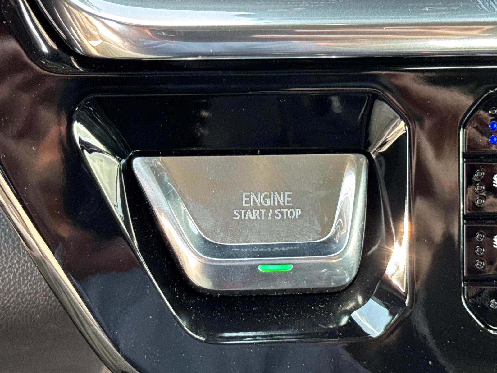 Used 2026 GMC Sierra 1500 Denali AWD/4WD image 37