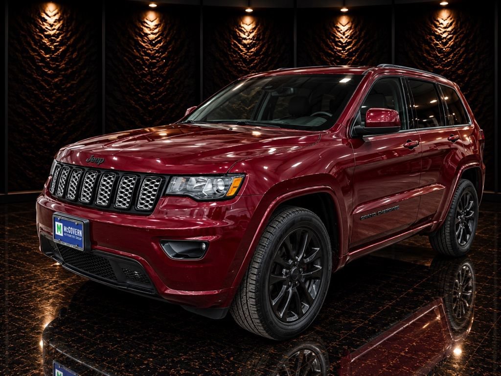 Used 2018 Jeep Grand Cherokee Altitude