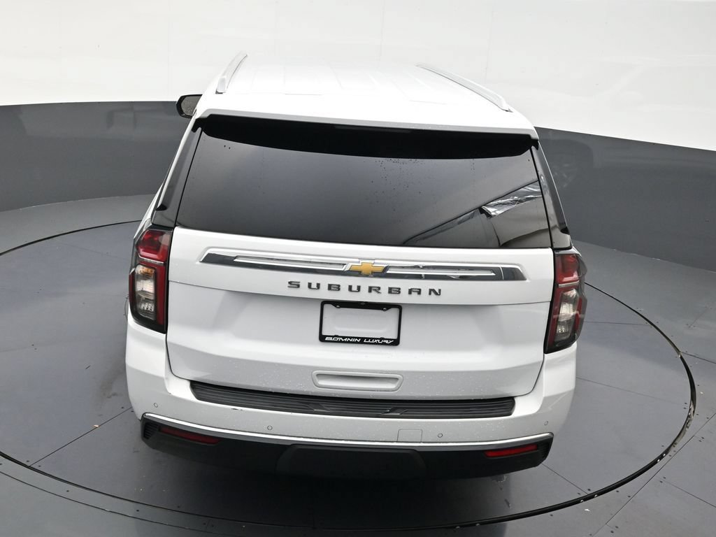 Used 2023 Chevrolet Suburban LS RWD image 14