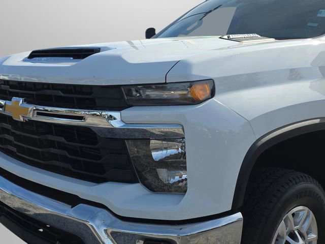 Used 2025 Chevrolet Silverado 2500 LT w/ Convenience Package image 31