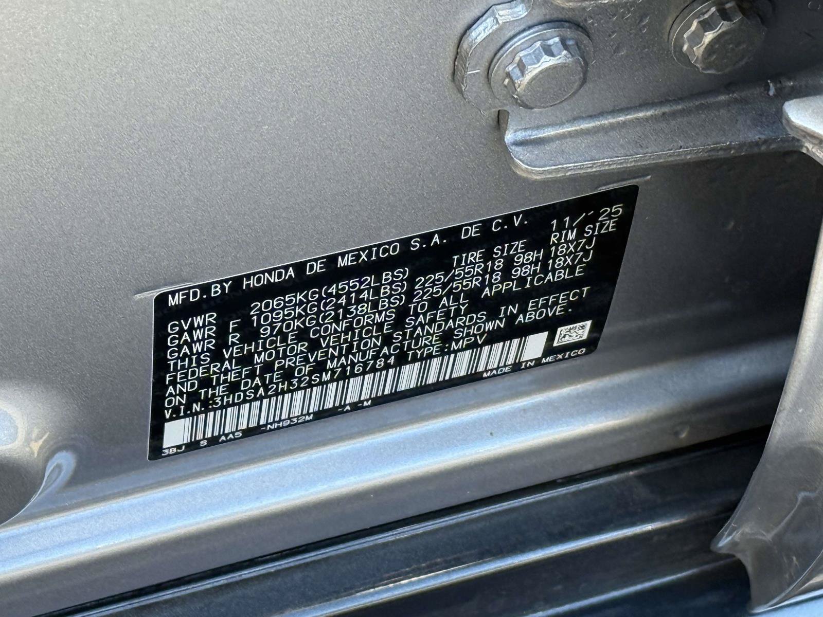 Used 2025 Acura ADX AWD image 32