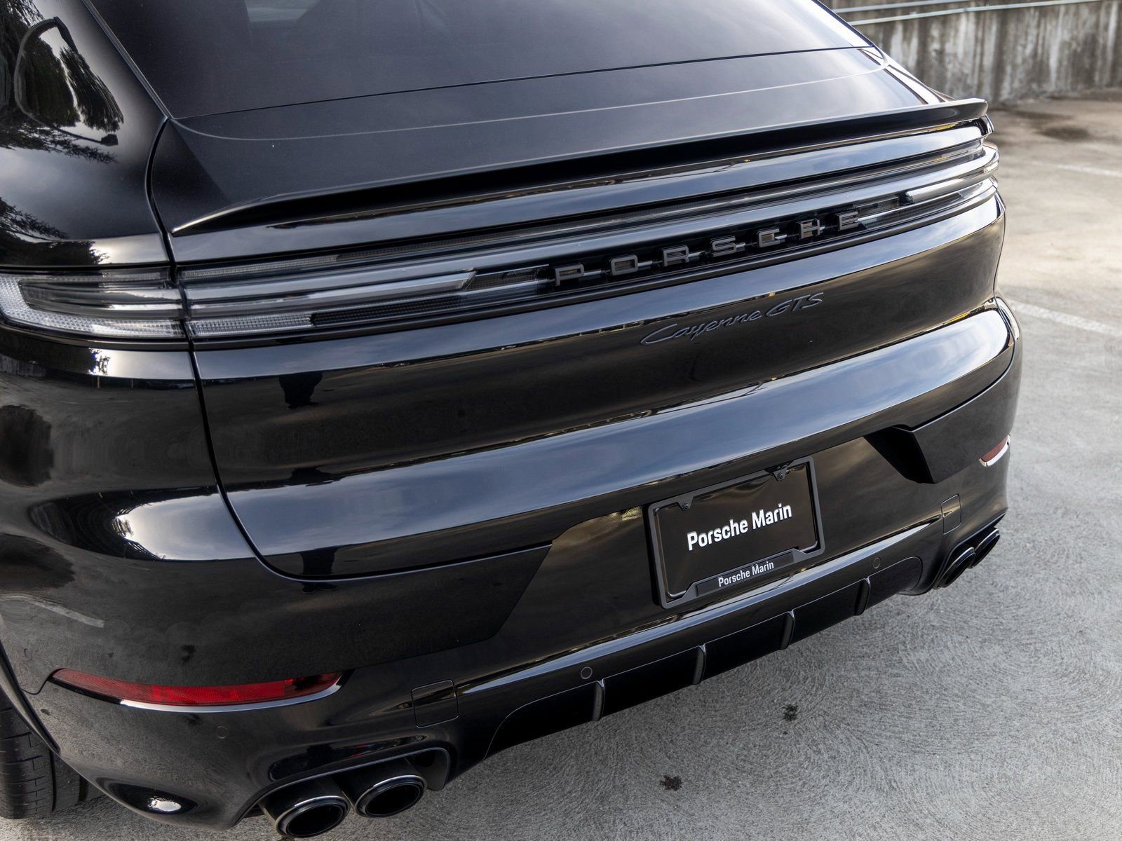 Certified 2025 Porsche Cayenne GTS image 21